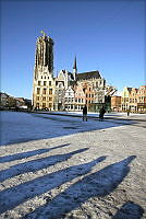 Grote Markt - Toren - sneeuw.JPG